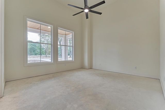 18332 Woodstream Crossing Road, Montgomery, TX 77316