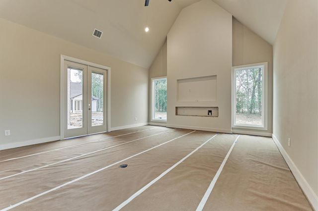 18332 Woodstream Crossing Road, Montgomery, TX 77316