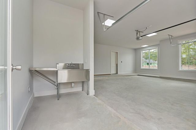 18332 Woodstream Crossing Road, Montgomery, TX 77316