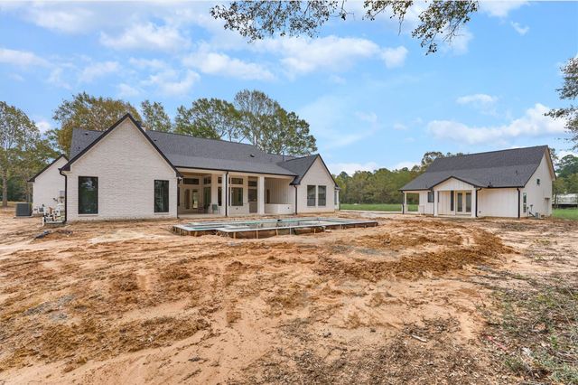 18332 Woodstream Crossing Road, Montgomery, TX 77316