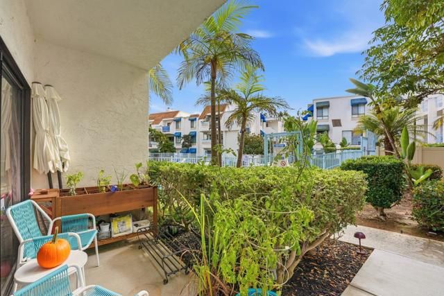 8310 Regents Road 1E, San Diego, CA 92122