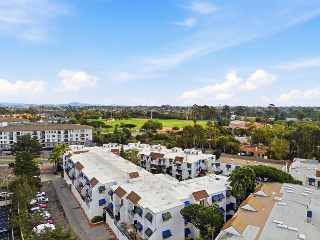 8310 Regents Road 1E, San Diego, CA 92122