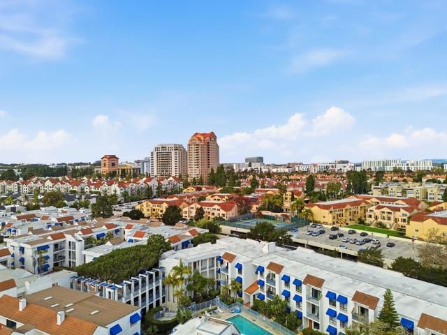 8310 Regents Road 1E, San Diego, CA 92122