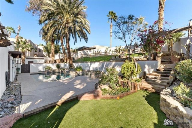 1925 S Ridgeview Dr, Yuma, AZ 85364