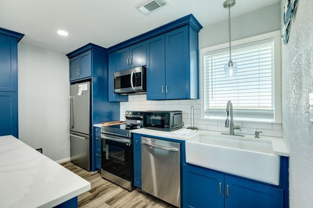 17405 Termini San Luis Pass Road, Galveston, TX 77554
