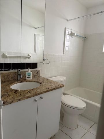 2600 S Ocean Dr S306, Hollywood, FL 33019