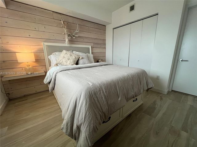 460 NE 28th St 3405, Miami, FL 33137