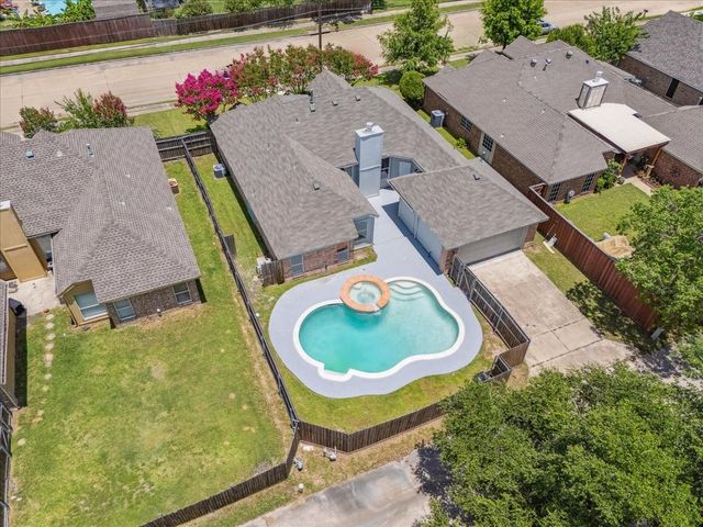 3124 Creek Crossing Road, Mesquite, TX 75181