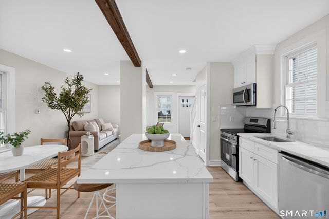 190 West Main Street, Milford, CT 06460