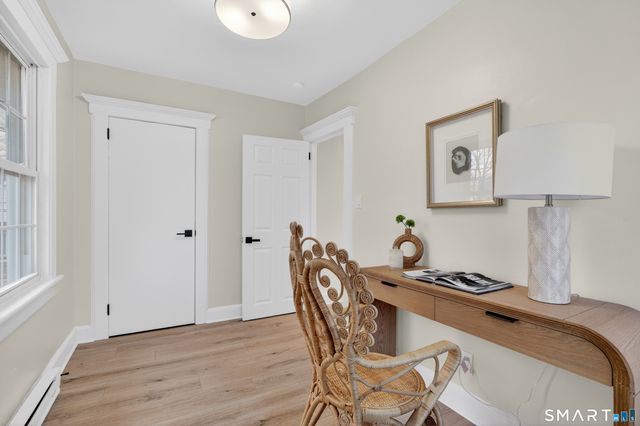 190 West Main Street, Milford, CT 06460