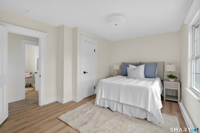 190 West Main Street, Milford, CT 06460