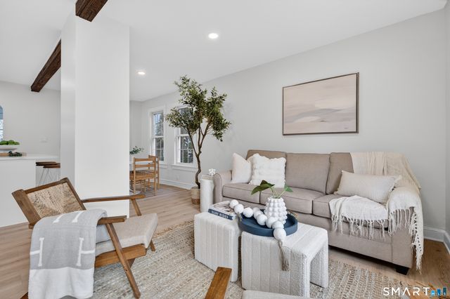 190 West Main Street, Milford, CT 06460