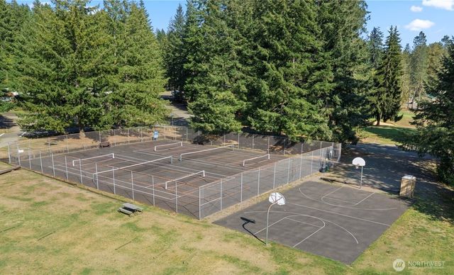30 N Skokomish Drive, Hoodsport, WA 98548