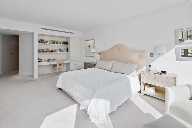 200 Bradley Place 302, Palm Beach, FL 33480