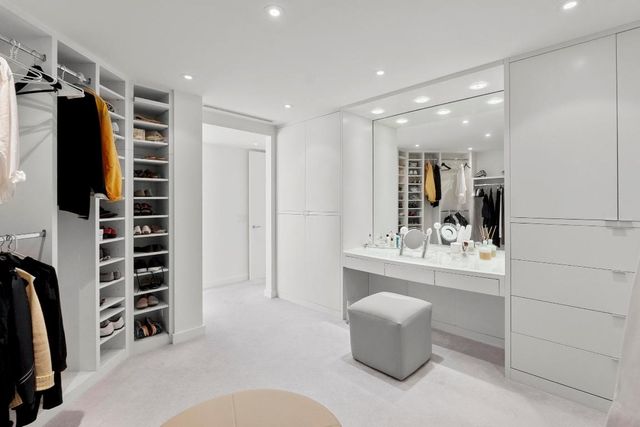 200 Bradley Place 302, Palm Beach, FL 33480