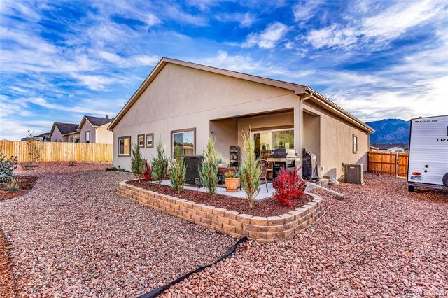 425 Miners Road, Canon City, CO 81212