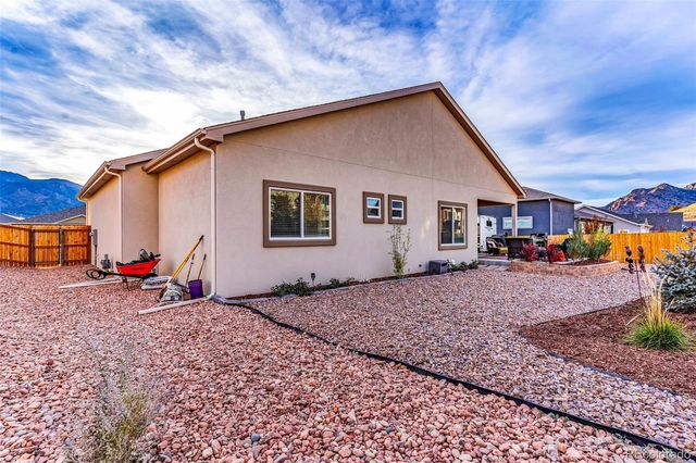 425 Miners Road, Canon City, CO 81212