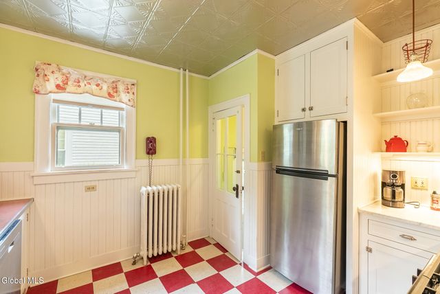 30 Bancker Street, Albany, NY 12208