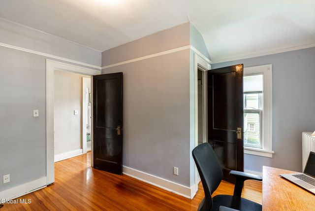 30 Bancker Street, Albany, NY 12208