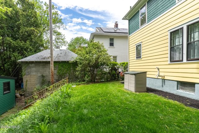 30 Bancker Street, Albany, NY 12208
