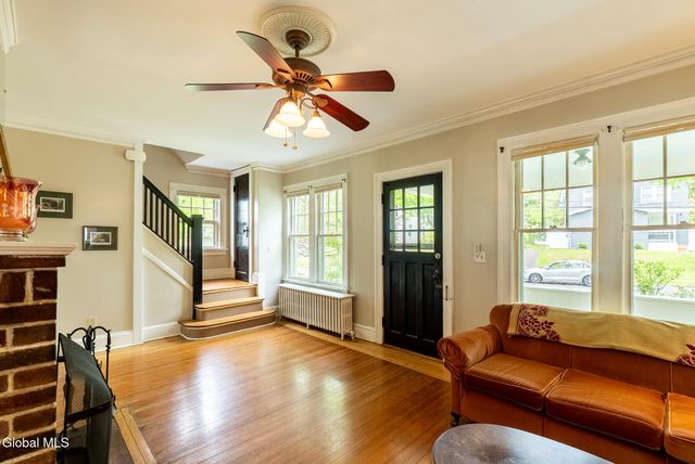 30 Bancker Street, Albany, NY 12208