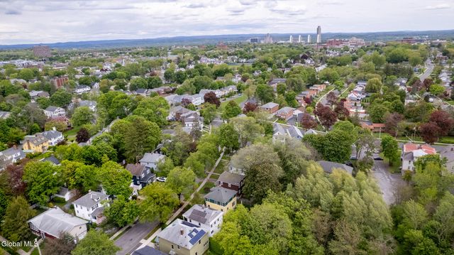 30 Bancker Street, Albany, NY 12208