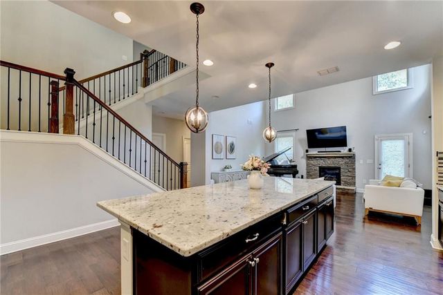 4463 Thach Avenue, Buford, GA 30518