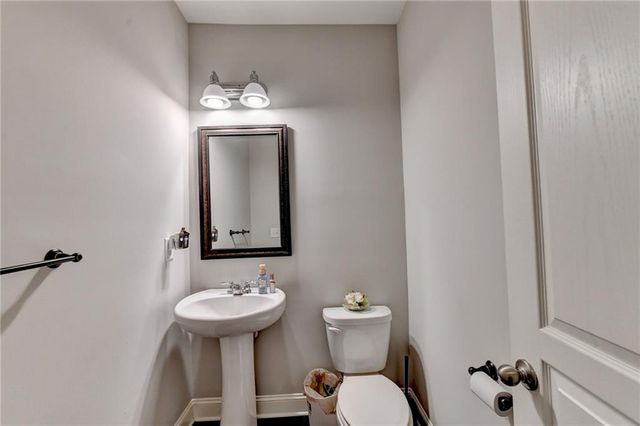 4463 Thach Avenue, Buford, GA 30518