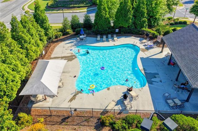 4463 Thach Avenue, Buford, GA 30518