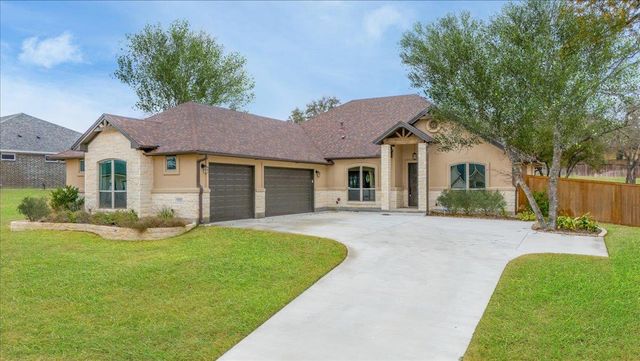 4012 Turning Leaf DR, Nolanville, TX 76559