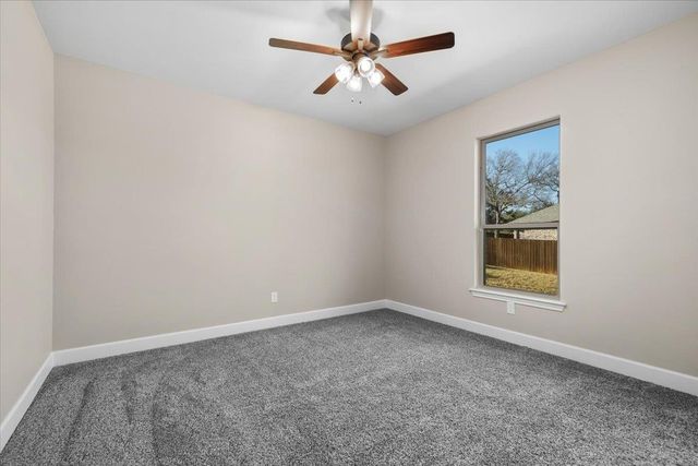 4012 Turning Leaf DR, Nolanville, TX 76559