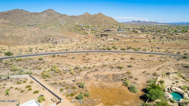 2812 W Cloud Road 4, Phoenix, AZ 85086