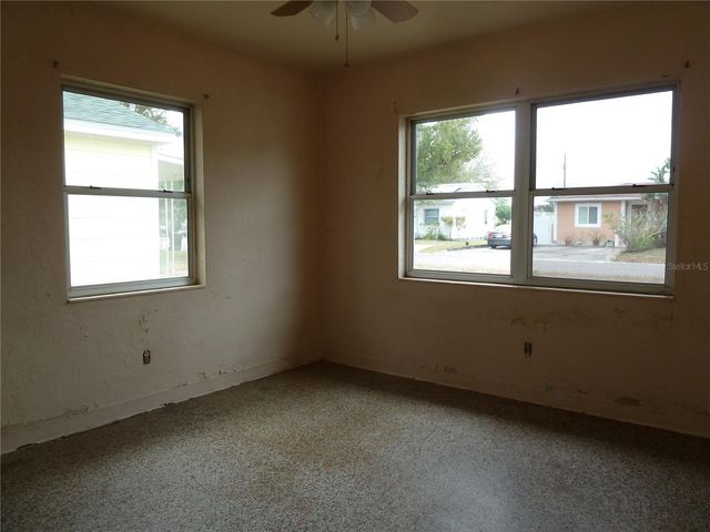 3113 25TH STREET N, St Petersburg, FL 33713