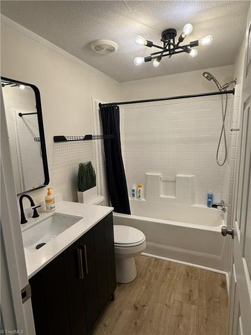 914-A Nc Highway 62 E, Pleasant Garden, NC 27313