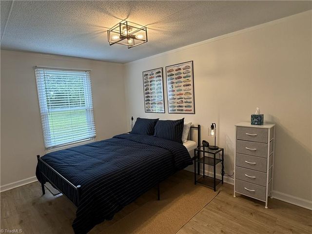 914-A Nc Highway 62 E, Pleasant Garden, NC 27313