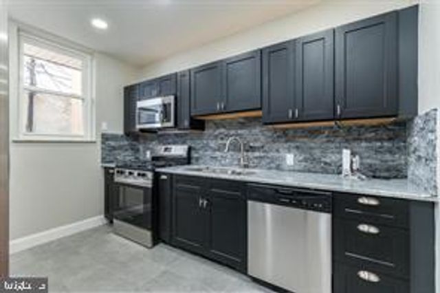 2102 S OPAL ST, Philadelphia, PA 19145