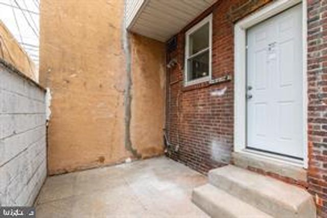 2102 S OPAL ST, Philadelphia, PA 19145