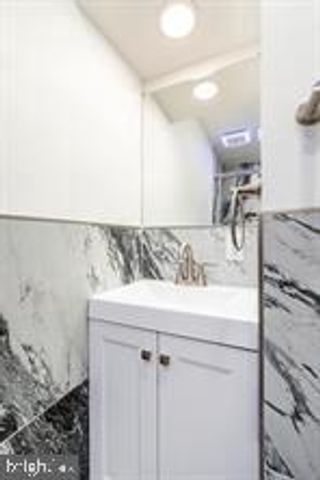2102 S OPAL ST, Philadelphia, PA 19145