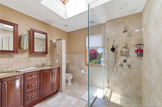 420 Philadelphia Avenue, Massapequa Park, NY 11762