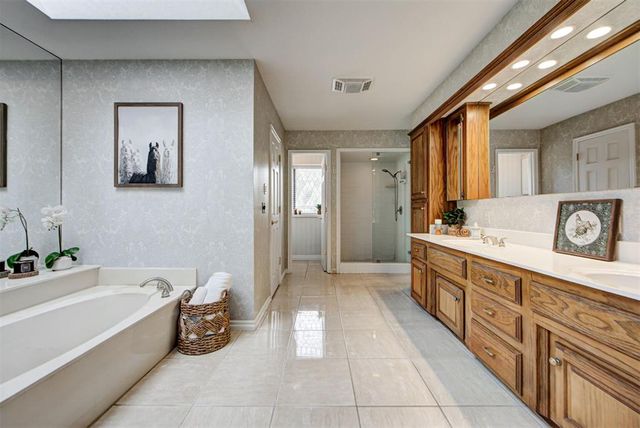 1504 Nightingale Lane, Edmond, OK 73034