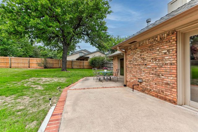 1504 Nightingale Lane, Edmond, OK 73034
