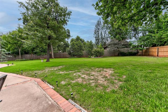 1504 Nightingale Lane, Edmond, OK 73034