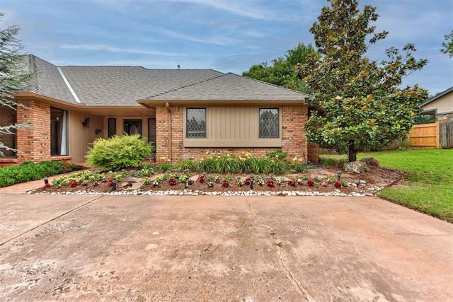 1504 Nightingale Lane, Edmond, OK 73034