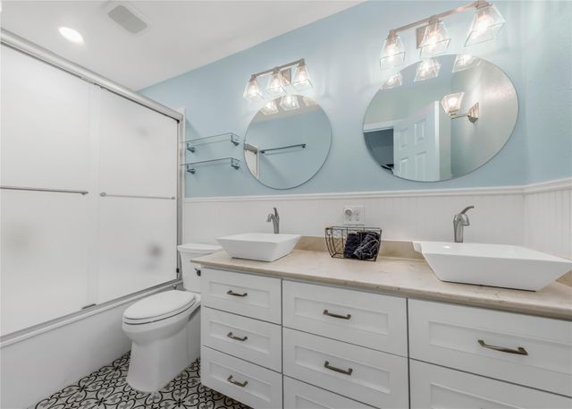 9413 Whitney Lane, College Station, TX 77845