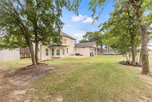 9413 Whitney Lane, College Station, TX 77845