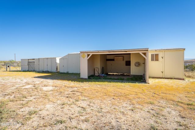 3322 Dawn Road, Rosamond, CA 93560
