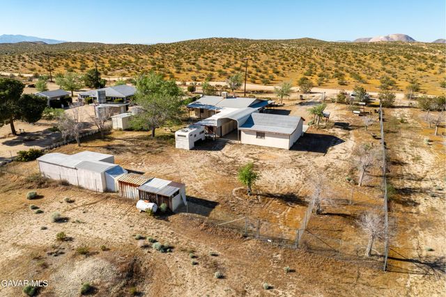 3322 Dawn Road, Rosamond, CA 93560