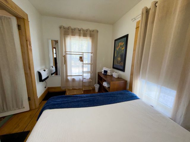 97 School Street, St. Johnsbury, VT 05819