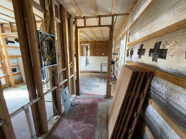 97 School Street, St. Johnsbury, VT 05819