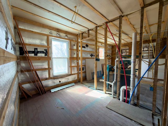 97 School Street, St. Johnsbury, VT 05819